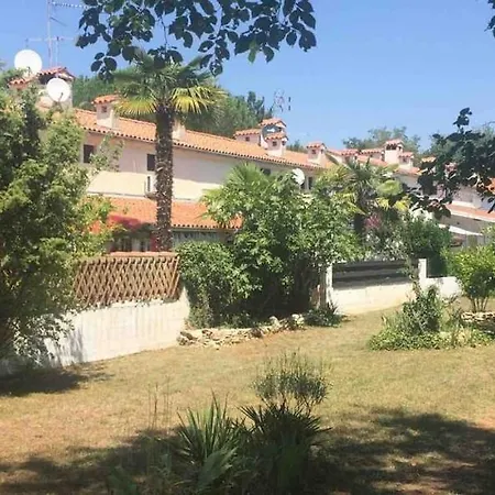 Apartman Pirol - Pure Enjoyment & Relaxation Apartment Porec